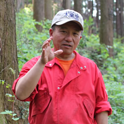 井上 淳治